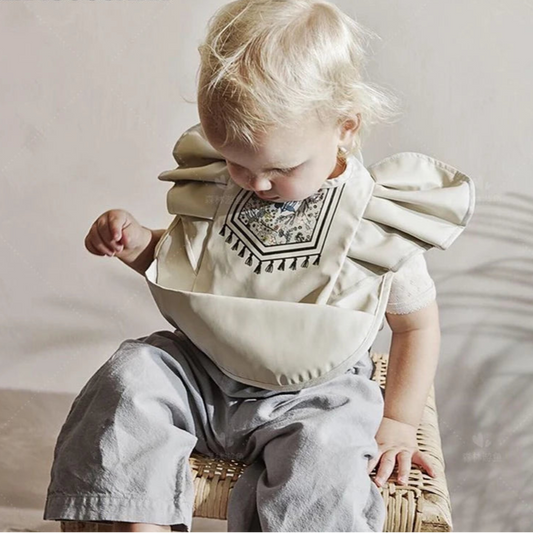 Schattig en waterdicht slabbetje met opvangzakje - Praktisch en stijlvol voor je kleintje