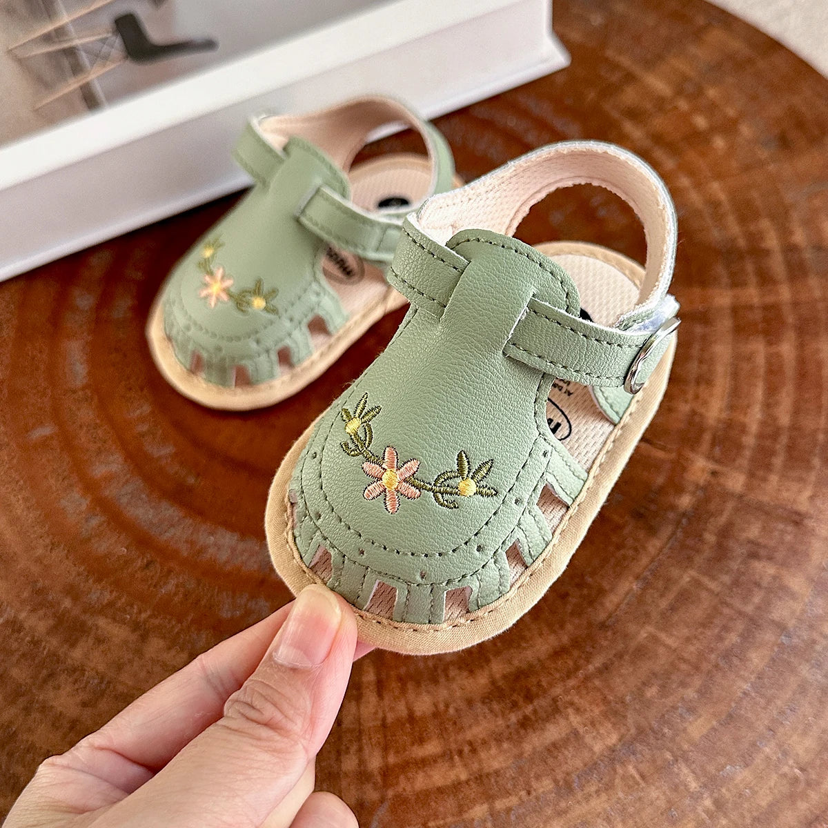 Baby Sandalen – Luchtige en Comfortabele Schoentjes voor de Zomer