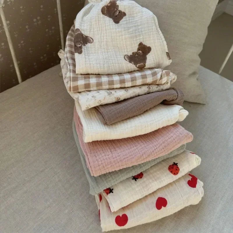 Biokatoenen Babybroek – Zachte en Ademende Broek voor Elke Seizoen