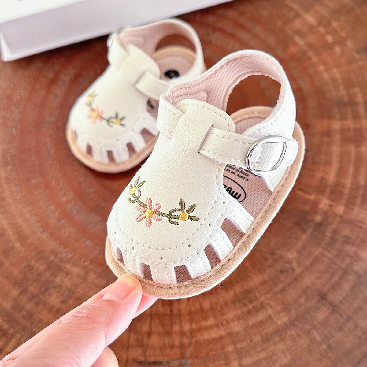 Baby Sandalen – Luchtige en Comfortabele Schoentjes voor de Zomer